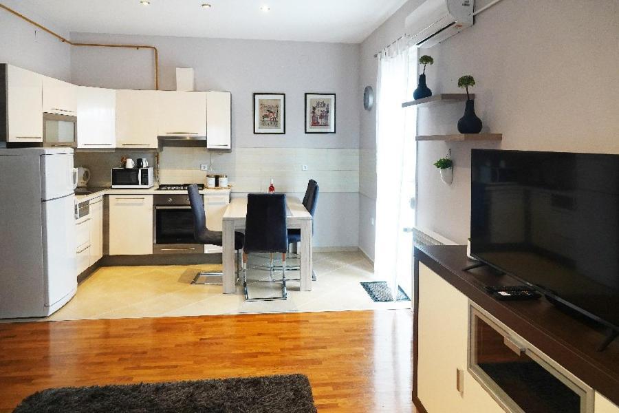 Apartman Gundulic Vinkovci Exterior photo