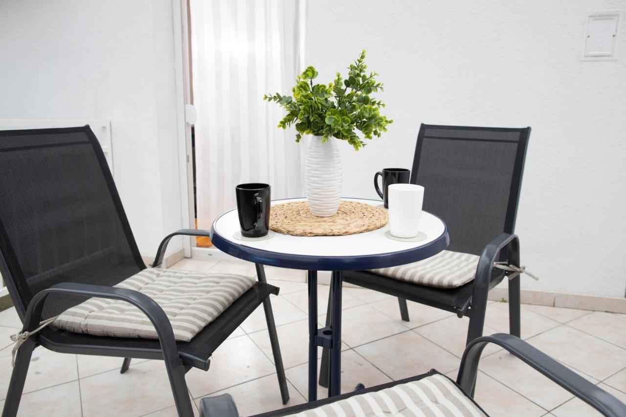 Apartman Gundulic Vinkovci Exterior photo