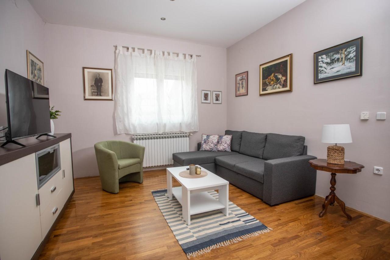 Apartman Gundulic Vinkovci Exterior photo
